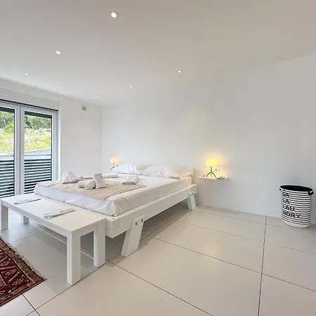 Libero Villa