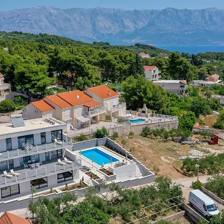 Libero Villa *